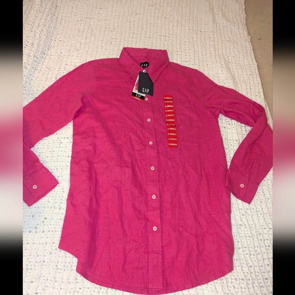 Nwt Gap Xs Pink Button Down Top
